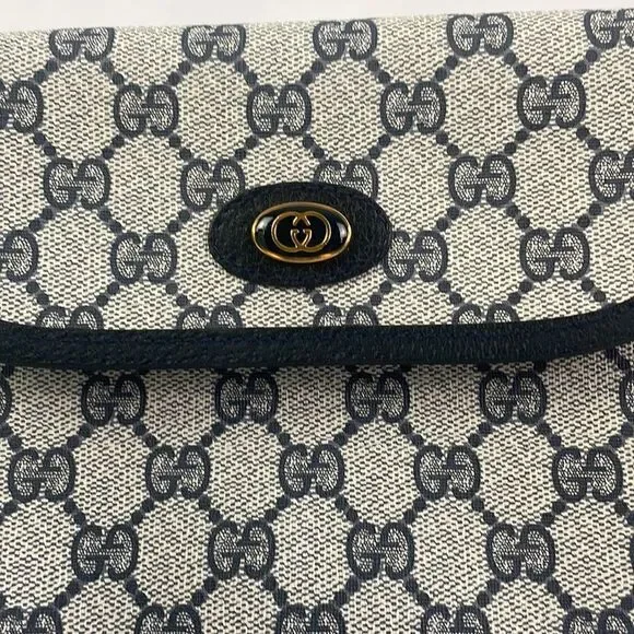 Gucci Small Vintage Blue Logo Clutch - Picture 2 of 9